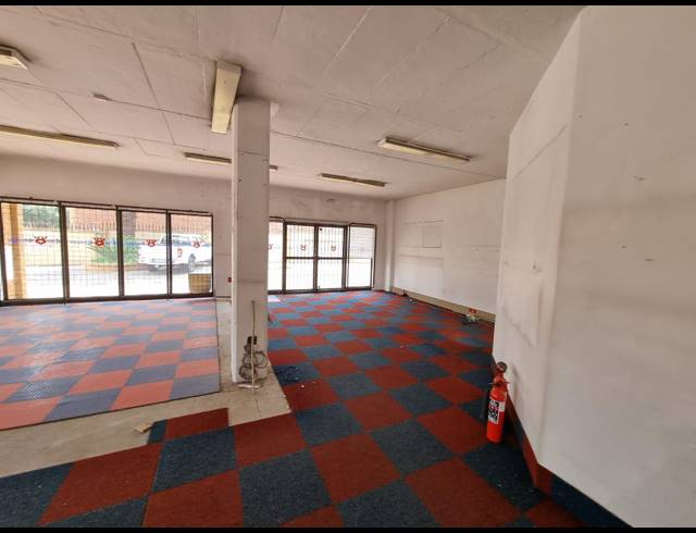 850M² BUILDING FOR SALE IN ALBERTON NORTH